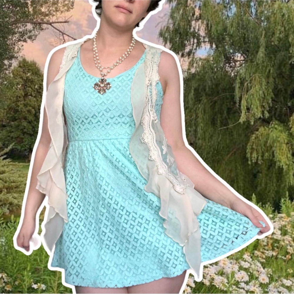 Francesca’s Lace Pastel Mint Backless Sundress, Size S